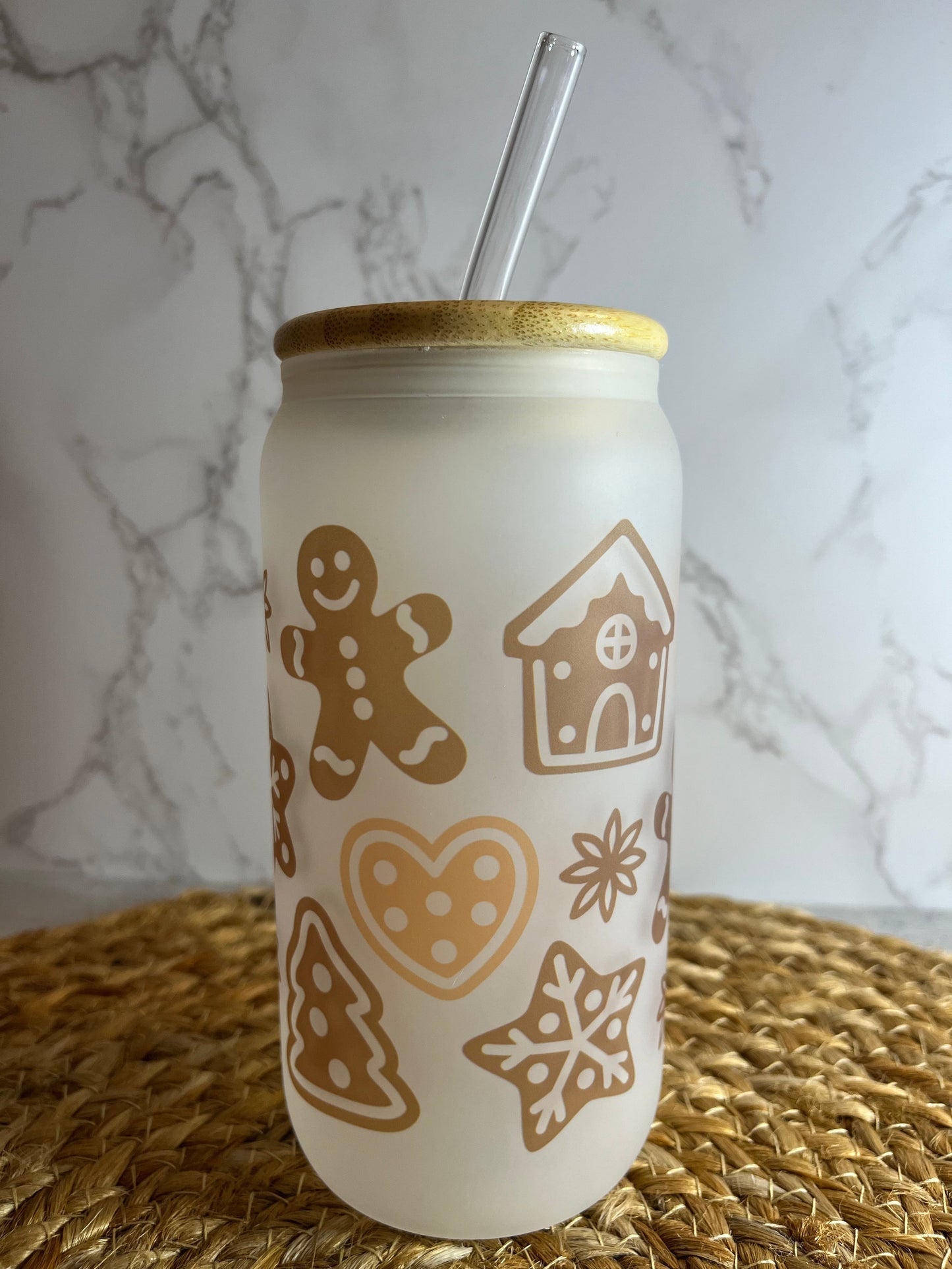 Gingerbread Cookies 16oz Glass Cup