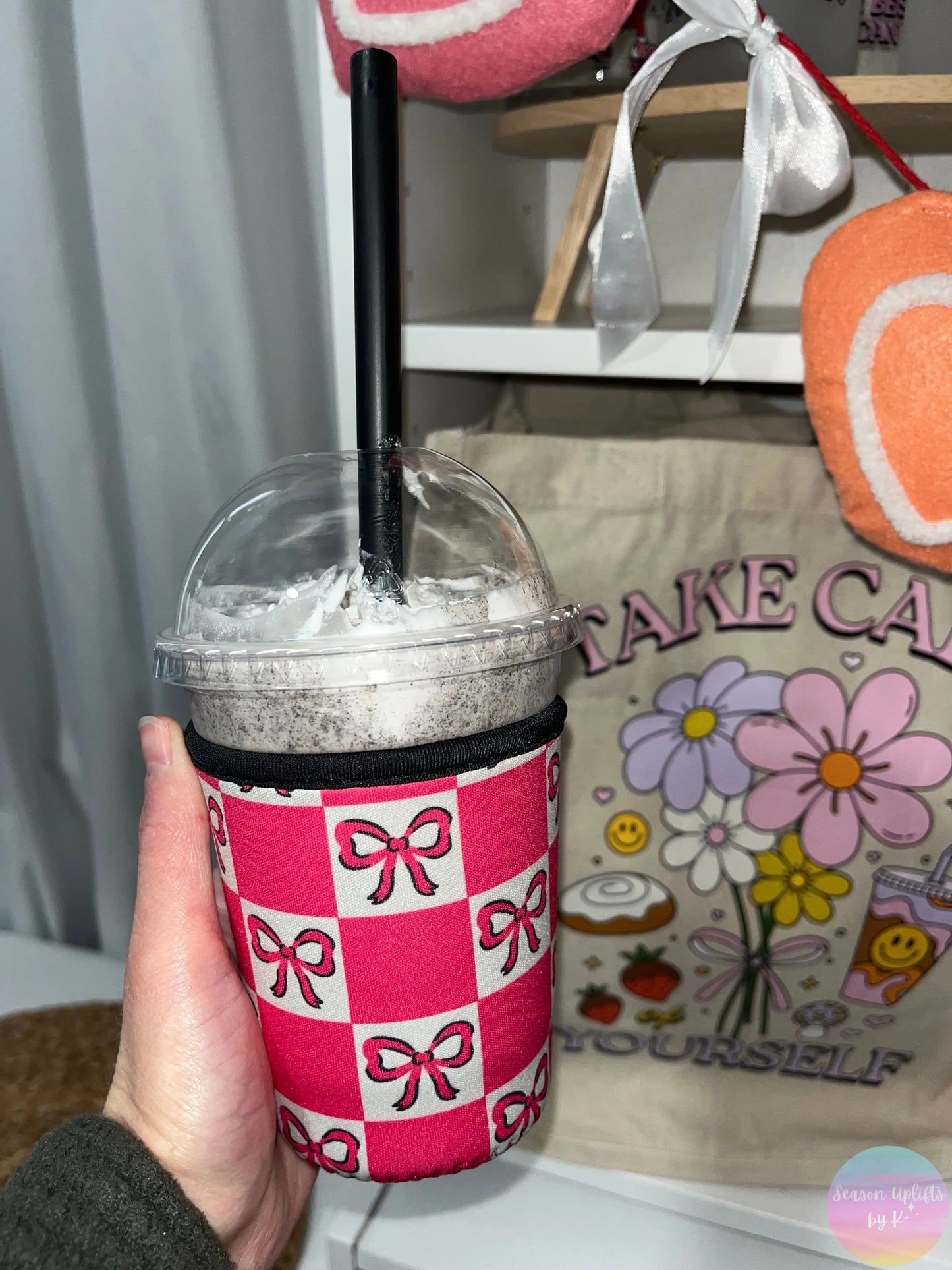 Pink Bow Checkers Coffee Sleeves Season Uplifts by K
