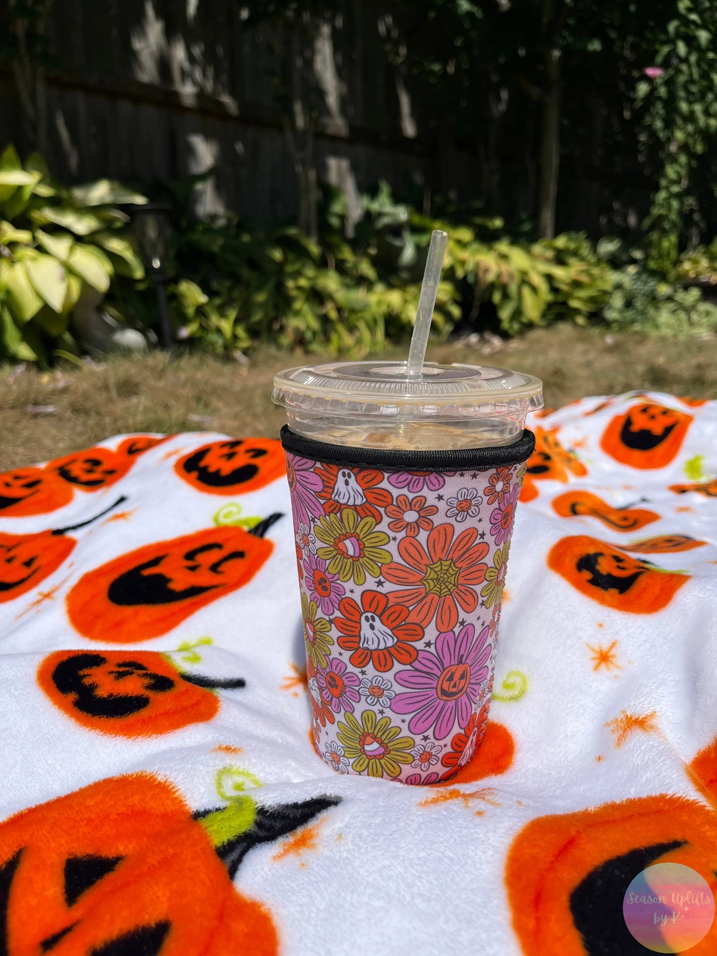 Spooky Flower Drink Sleeve Season Uplifts by K