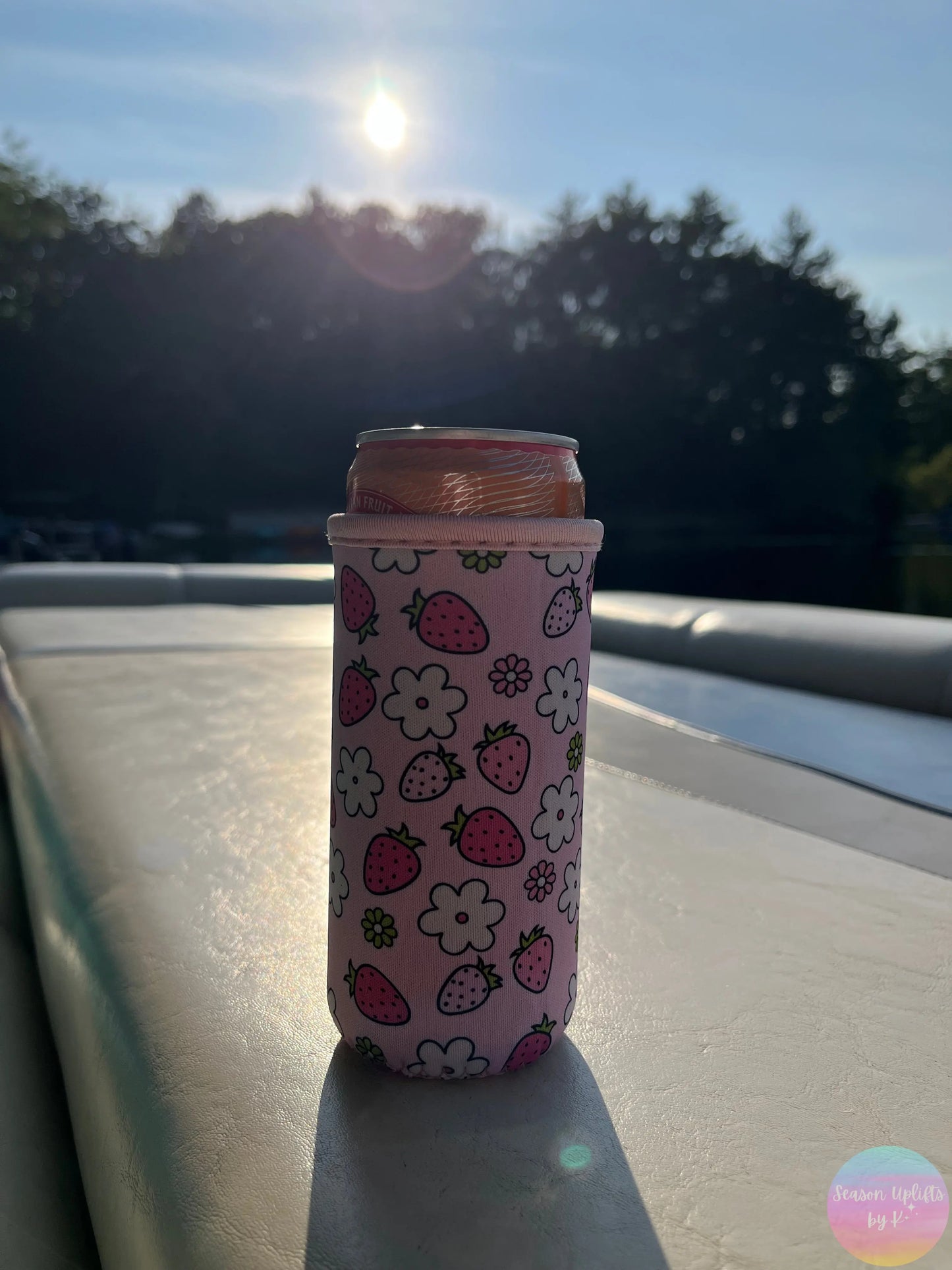 Strawberries & Flowers Slim Can Sleeve Season Uplifts by K
