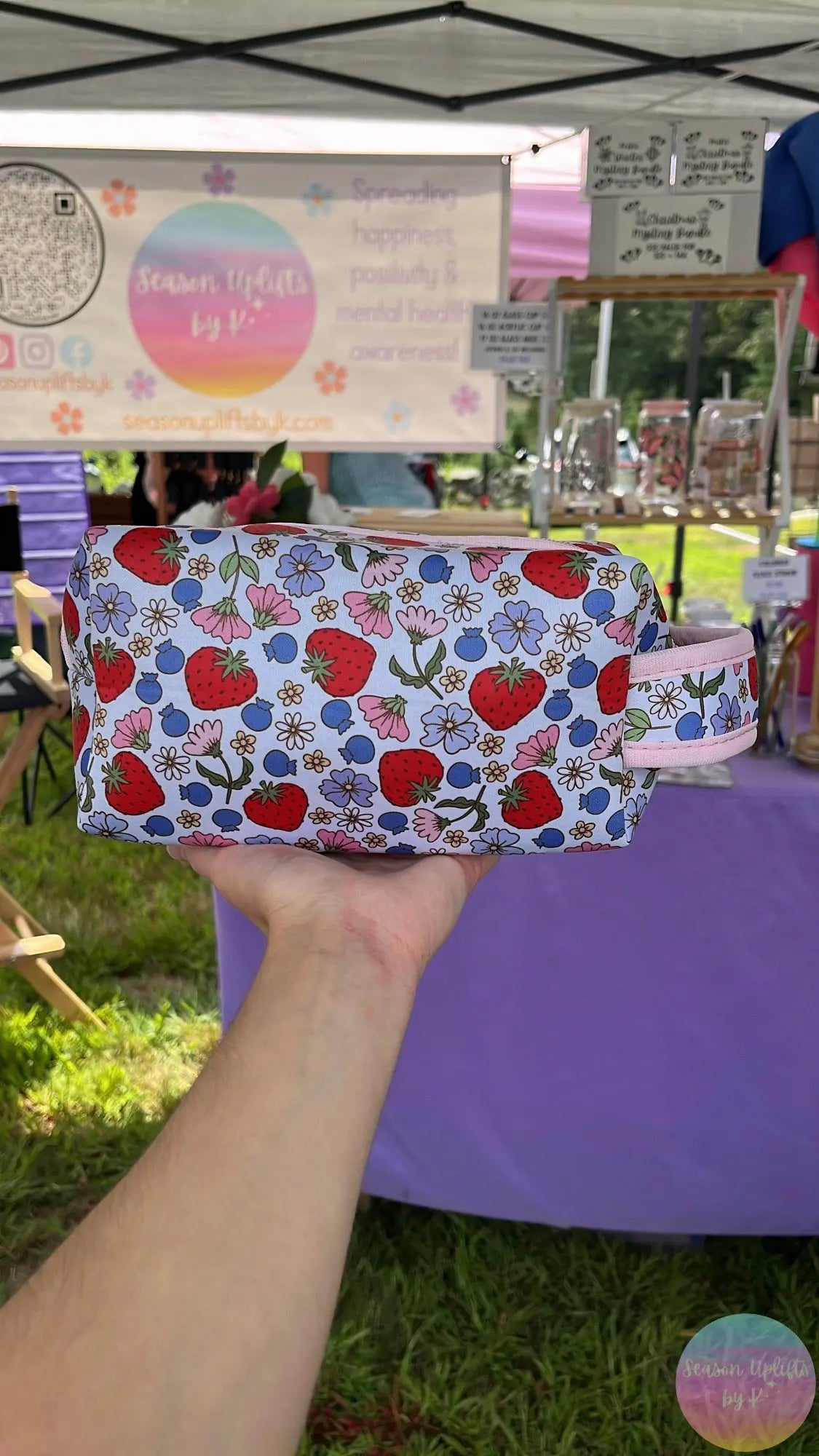 Berries & Florals Travel / Make Up Bag Season Uplifts by K