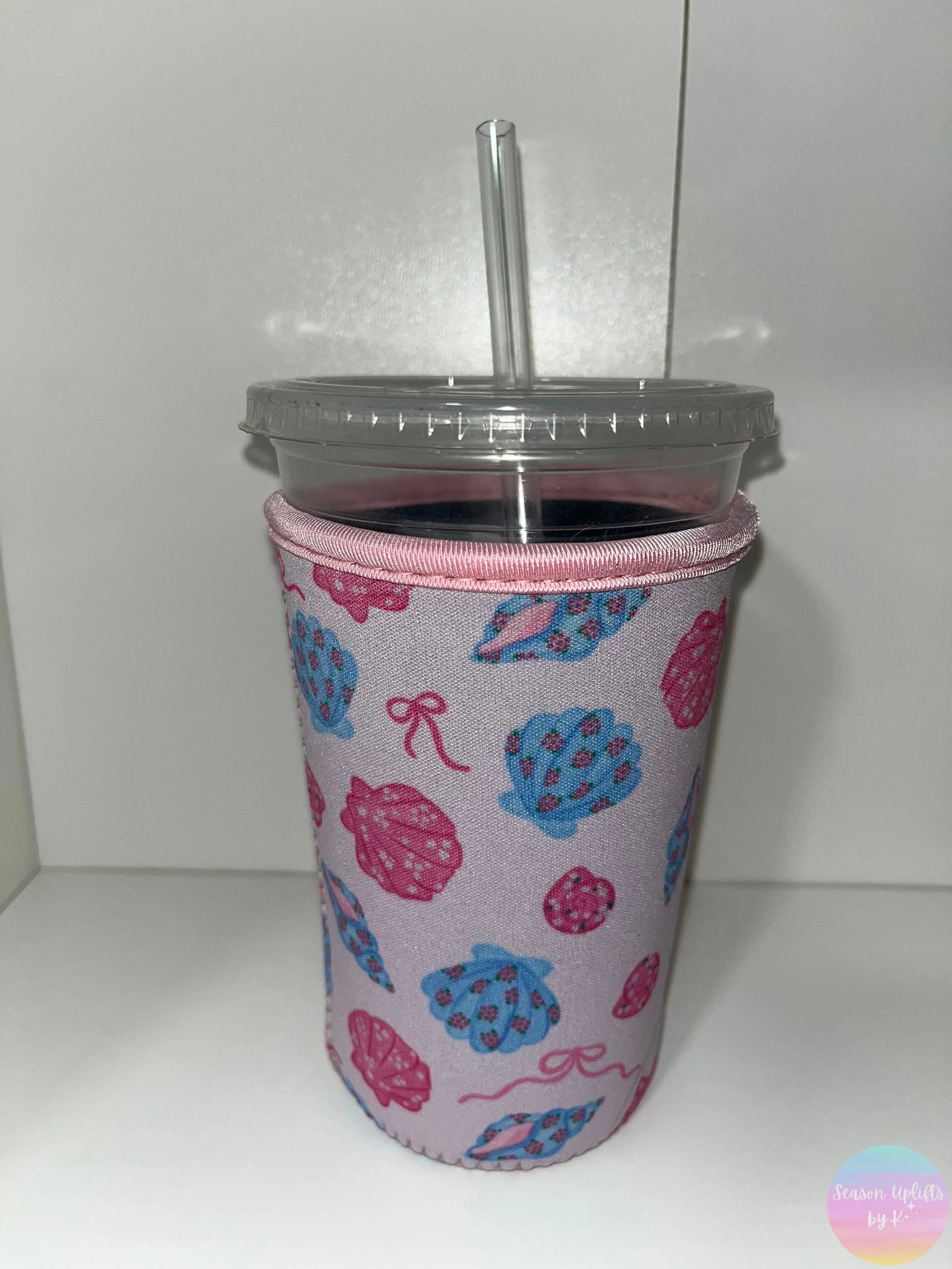 Seashells & Bows Medium Drink Sleeve Season Uplifts by K